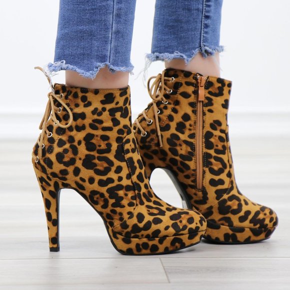 Shoes - Leopard Back Lace Suede Heeled Ankle platform Boot